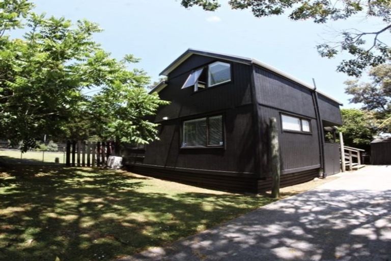 Photo of property in 1 Amber Drive, Tikipunga, Whangarei, 0112