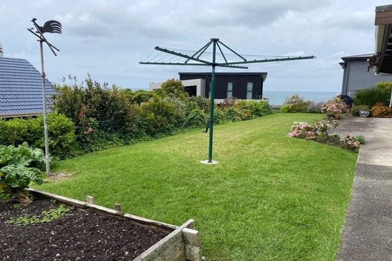 Photo of property in 1/36 Beechwood Road, Rothesay Bay, Auckland, 0630