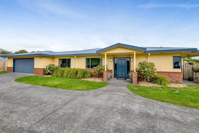 Photo of property in 1758 Mountain Road, Inglewood, 4386