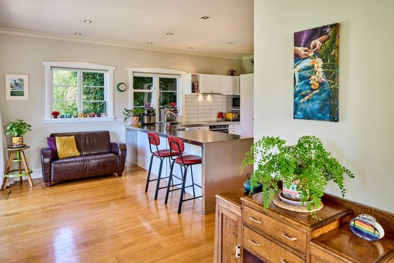 Photo of property in 5 Marina Grove, Hutt Central, Lower Hutt, 5010