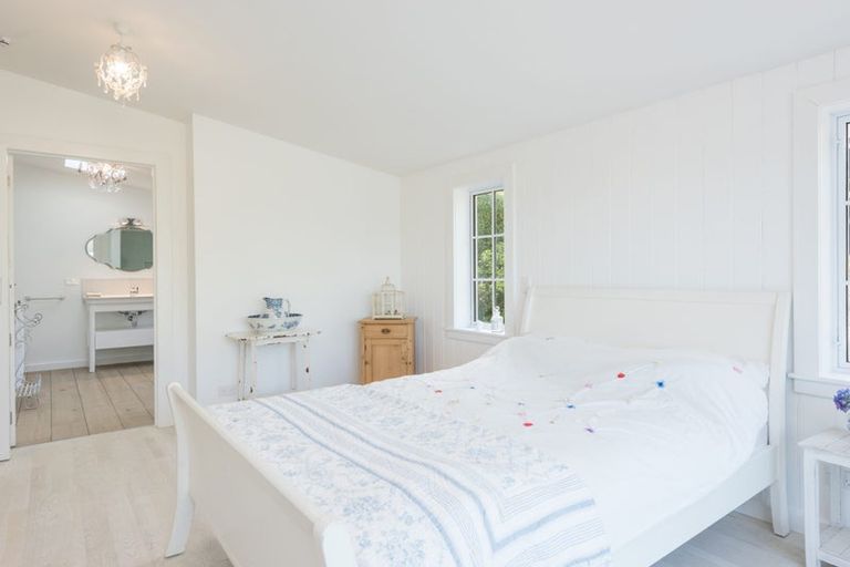 Photo of property in 164 Neudorf Road, Upper Moutere, 7175