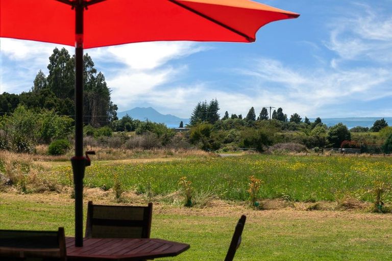 Photo of property in 62 Parerohi Grove, Kuratau, Turangi, 3381