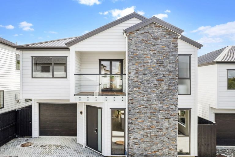 Photo of property in 65c Seabrook Avenue, New Lynn, Auckland, 0600