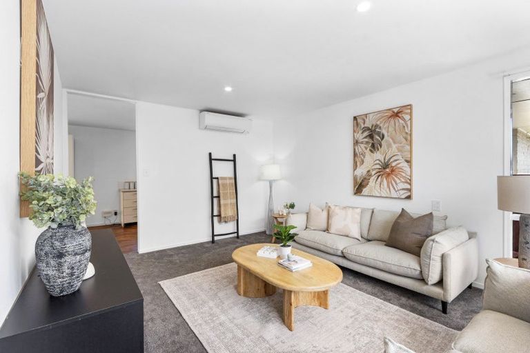 Photo of property in 465 Mairehau Road, Parklands, Christchurch, 8083