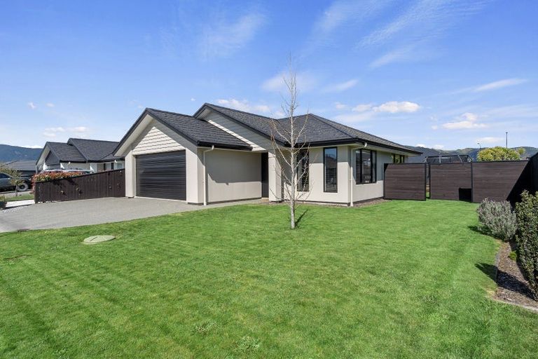 Photo of property in 20 Youngberry Drive, Richmond, 7020