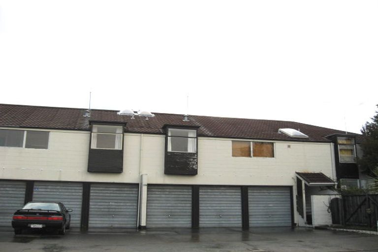 Photo of property in 1/107 Holly Road, St Albans, Christchurch, 8014