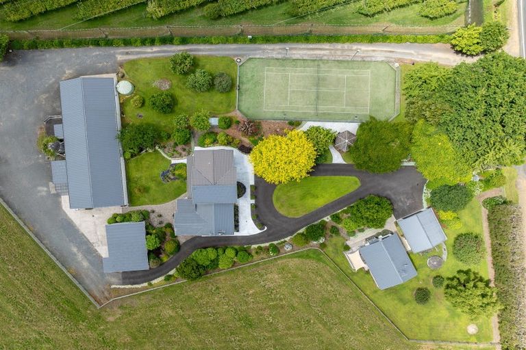 Photo of property in 225 Hoeka Road, Matangi, Hamilton, 3284