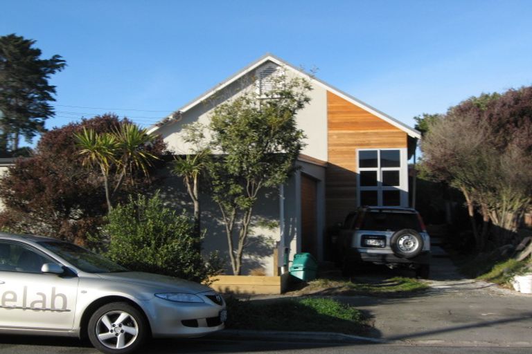 Photo of property in 69 Bowhill Road, New Brighton, Christchurch, 8083