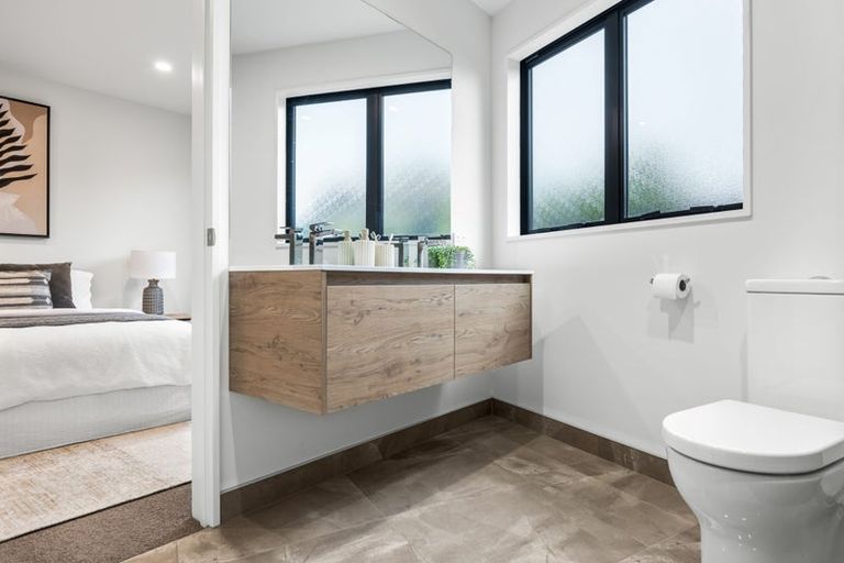 Photo of property in 16 Coupling Close, Prebbleton, 7604