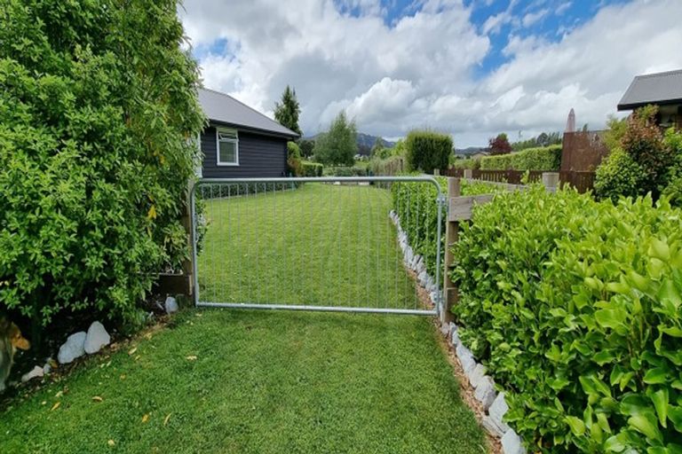 Photo of property in 500 Kinloch Road, Kinloch, Taupo, 3377