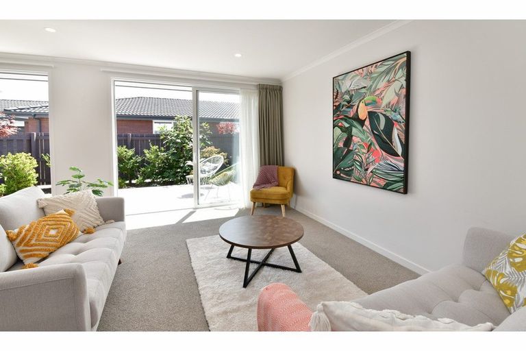 Photo of property in 28c Elizabeth Street, Orewa, 0931