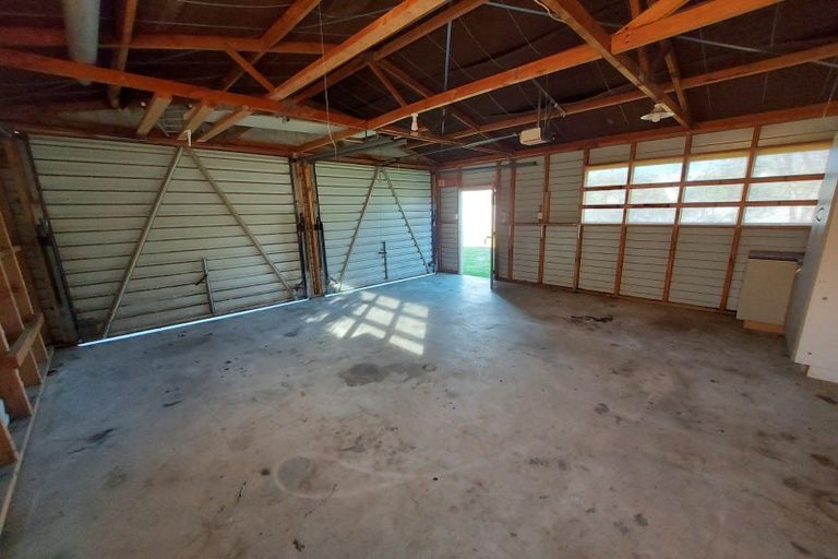 Photo of property in 17 Marire Avenue, Frankton, Hamilton, 3204