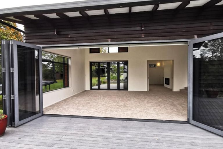 Photo of property in 68 Rame Road, Greenhithe, Auckland, 0632
