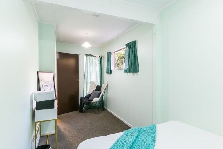 Photo of property in 1/90 Allington Road, Karori, Wellington, 6012