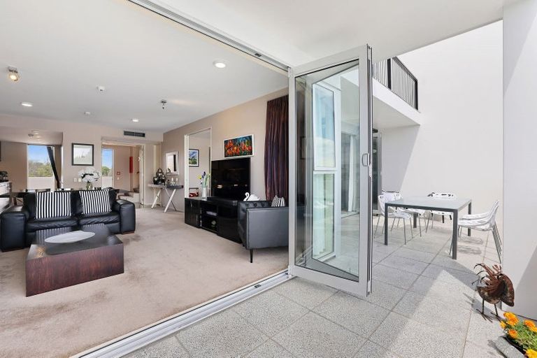 Photo of property in 60 Rotoiti Lane, Northwood, Christchurch, 8051