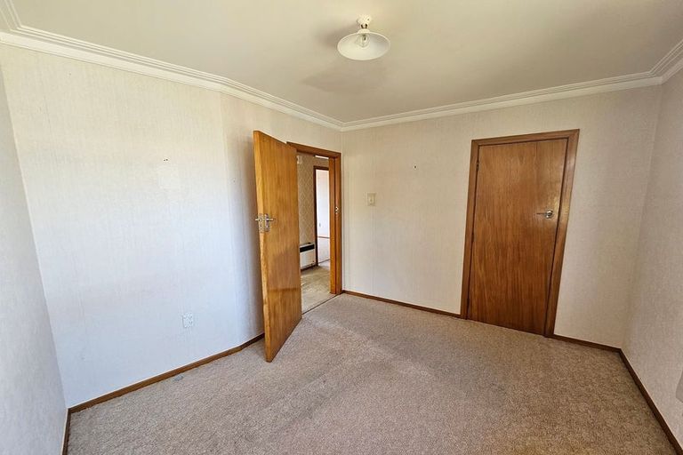 Photo of property in 241 Mangorei Road, Merrilands, New Plymouth, 4312