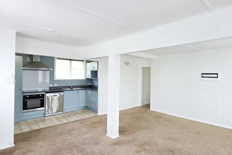 Photo of property in 19 Gear Terrace, Ranui, Porirua, 5024