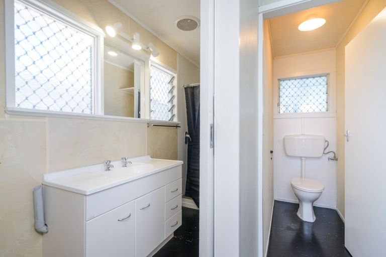 Photo of property in 8b Tyne Street, Roslyn, Palmerston North, 4414