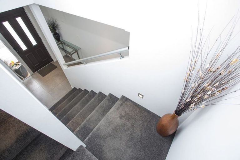 Photo of property in 1/100 Winifred Avenue, Whangamata, 3620