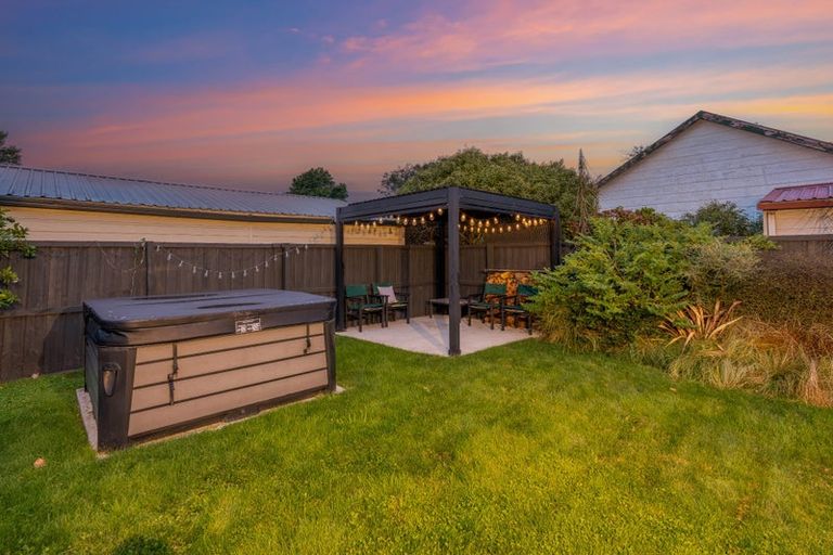 Photo of property in 274 Riverlaw Terrace, Saint Martins, Christchurch, 8022