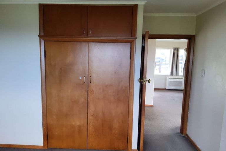 Photo of property in 73 Mills Road, Brooklyn, Wellington, 6021