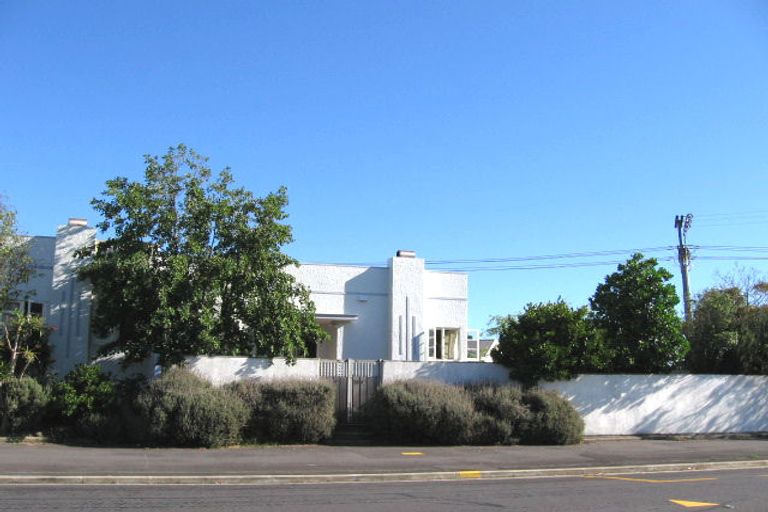 Photo of property in 3/27 Calliope Road, Devonport, Auckland, 0624