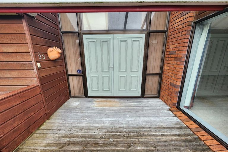 Photo of property in 33 Halladale Road, Papakowhai, Porirua, 5024