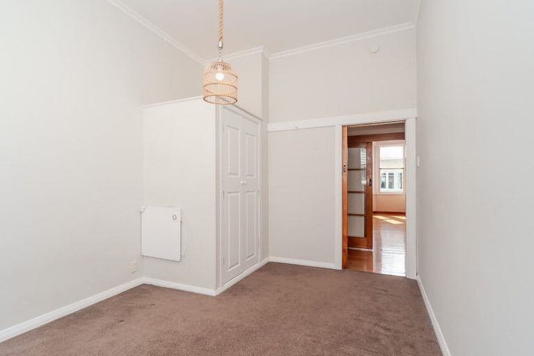 Photo of property in 89 Derwent Street, Island Bay, Wellington, 6023