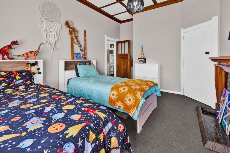 Photo of property in 21 Maire Street, Hawera, 4610