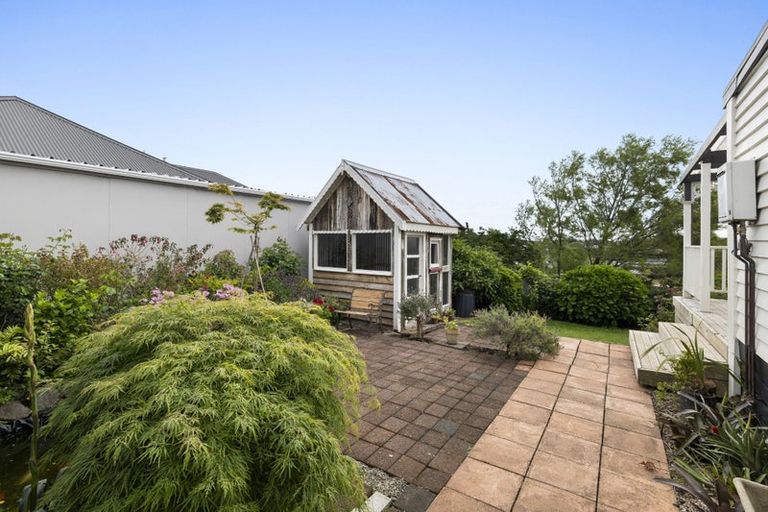 Photo of property in 132 Tukapa Street, Westown, New Plymouth, 4310