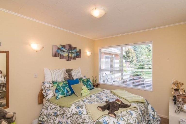 Photo of property in 34 Park Avenue, Waikanae, 5036
