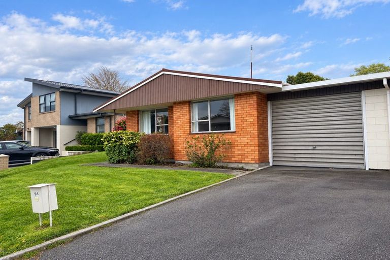 Photo of property in 9 Urella Place, Spreydon, Christchurch, 8024