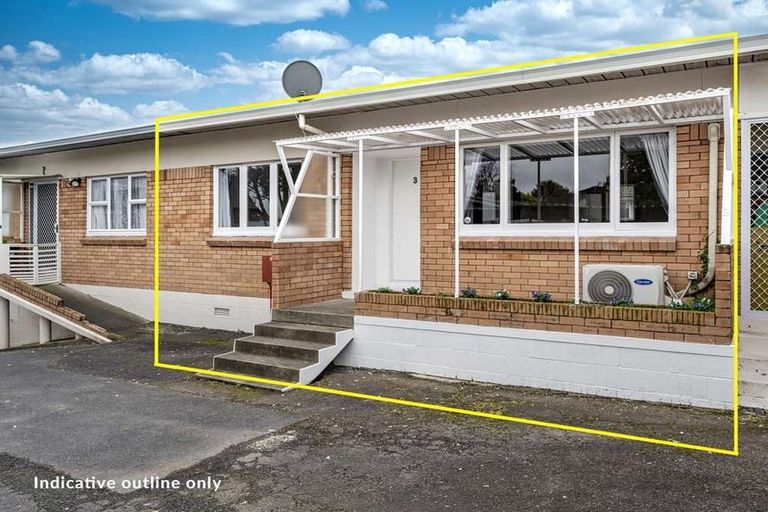 Photo of property in 3/33 Rodney Street, Howick, Auckland, 2014