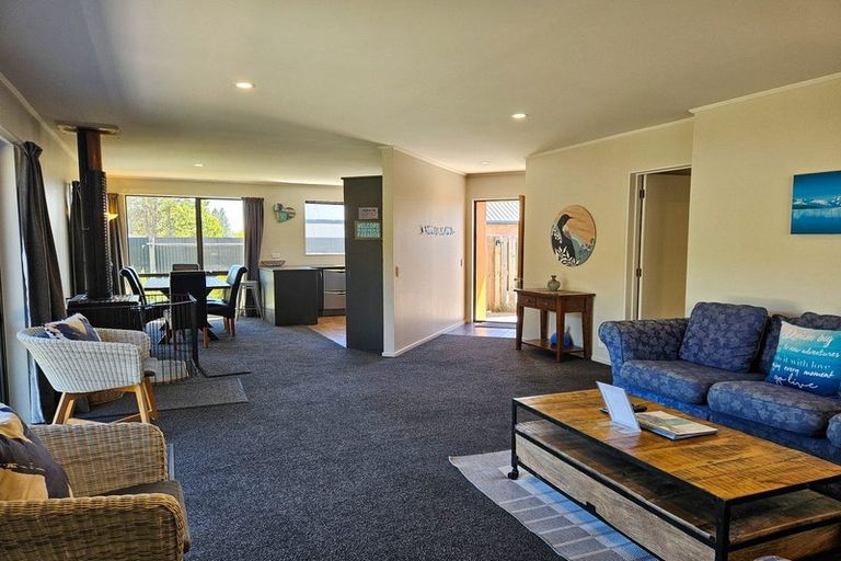 Photo of property in 1 Dwyer Place, Lake Tekapo, 7999