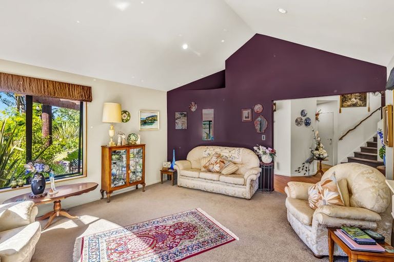 Photo of property in 33 Wood Leigh, Paraparaumu Beach, Paraparaumu, 5032