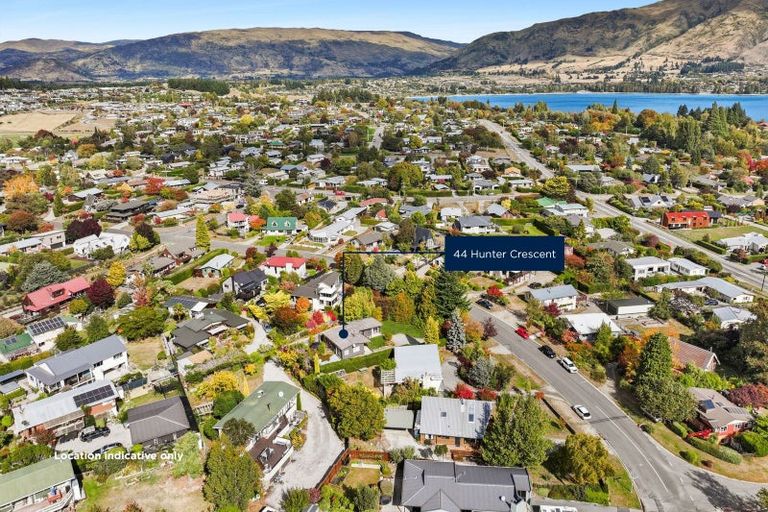 Photo of property in 44 Hunter Crescent, Wanaka, 9305