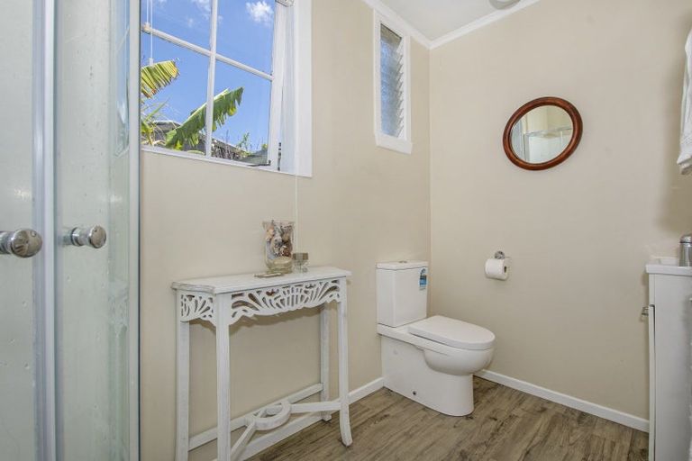 Photo of property in 11 Wilson Avenue, Avenues, Whangarei, 0110