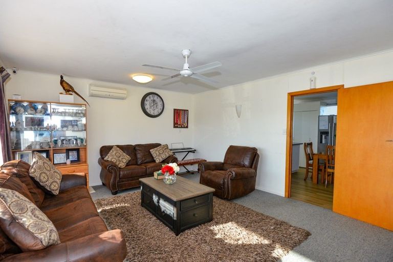 Photo of property in 1215 Willowpark Road North, Mayfair, Hastings, 4122