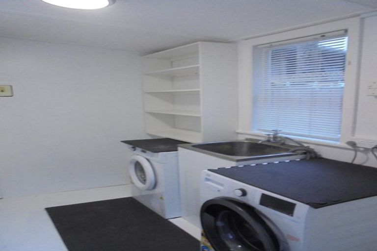 Photo of property in 2 Caprera Street, Melrose, Wellington, 6023