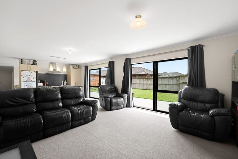 Photo of property in 4 Piwakawaka Court, Rototuna North, Hamilton, 3210