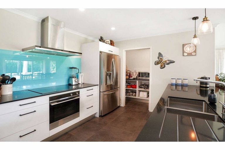 Photo of property in 21 Tareha Place, Kerikeri, 0230