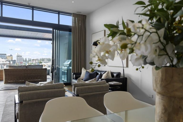 Photo of property in 2/73 Manchester Street, Christchurch Central, Christchurch, 8011