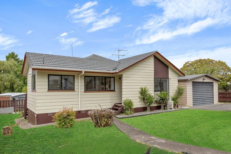 Photo of property in 10 Cadiz Place, Red Hill, Papakura, 2110