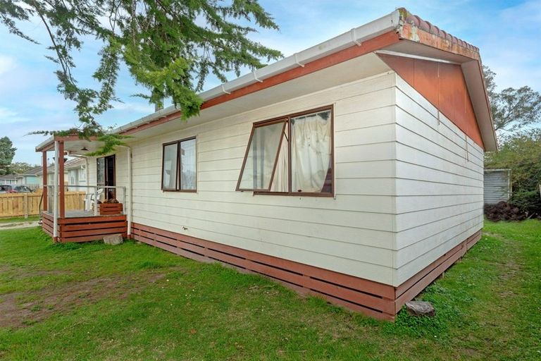 Photo of property in 12 Atkinson Street, Mangapapa, Gisborne, 4010