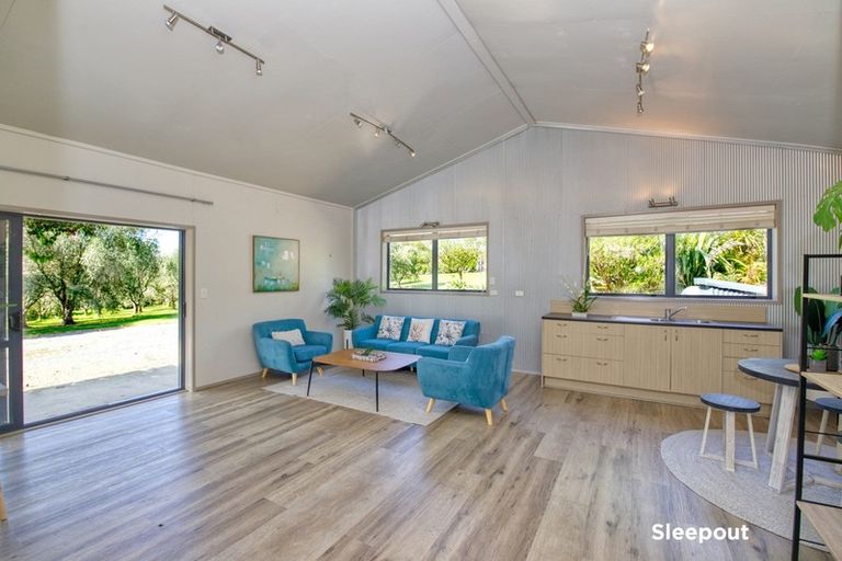 Photo of property in 362a Barrier View Road, Mangawhai, Kaiwaka, 0573