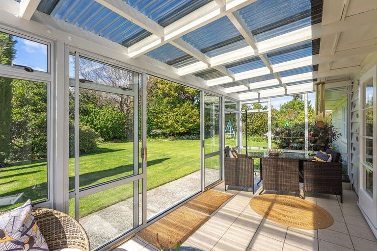 Photo of property in 17 Rata Street, Waikanae, 5036