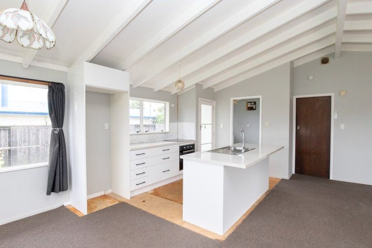 Photo of property in 48 Mahana Road, Ngatea, 3503