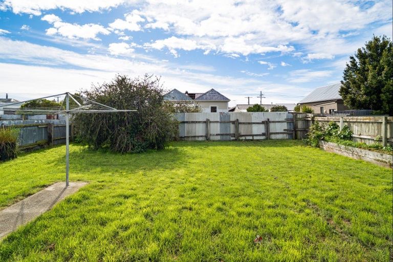 Photo of property in 28 Richmond Street, Forbury, Dunedin, 9012