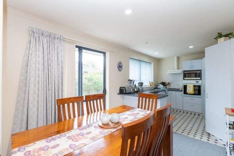 Photo of property in 10 Earlswood Avenue, Hamilton East, Hamilton, 3216