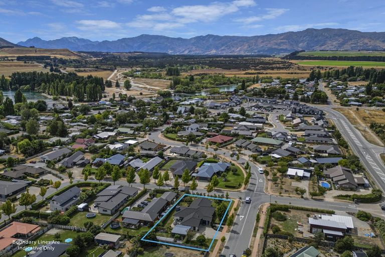 Photo of property in 3 Ash Avenue, Albert Town, Wanaka, 9305